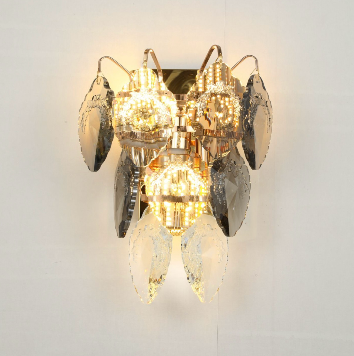 Series 55158 Wall Light 230x300mm 3 Bulbs