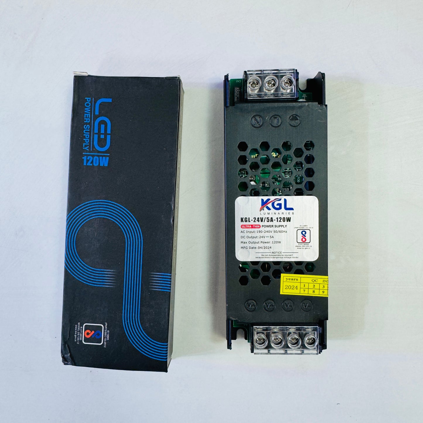 KGL R111 Setup with Running Strip Light, 5A Power Supply & Controller . 120 Led per meter 5 meters strip